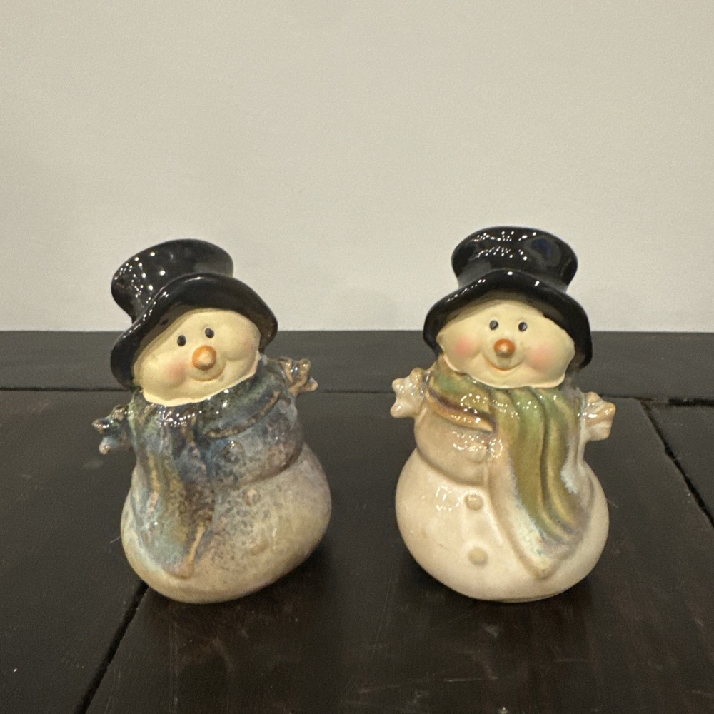 Pottery Snowman Salt And Pepper Shakers Mixed Glaze Natural Finish